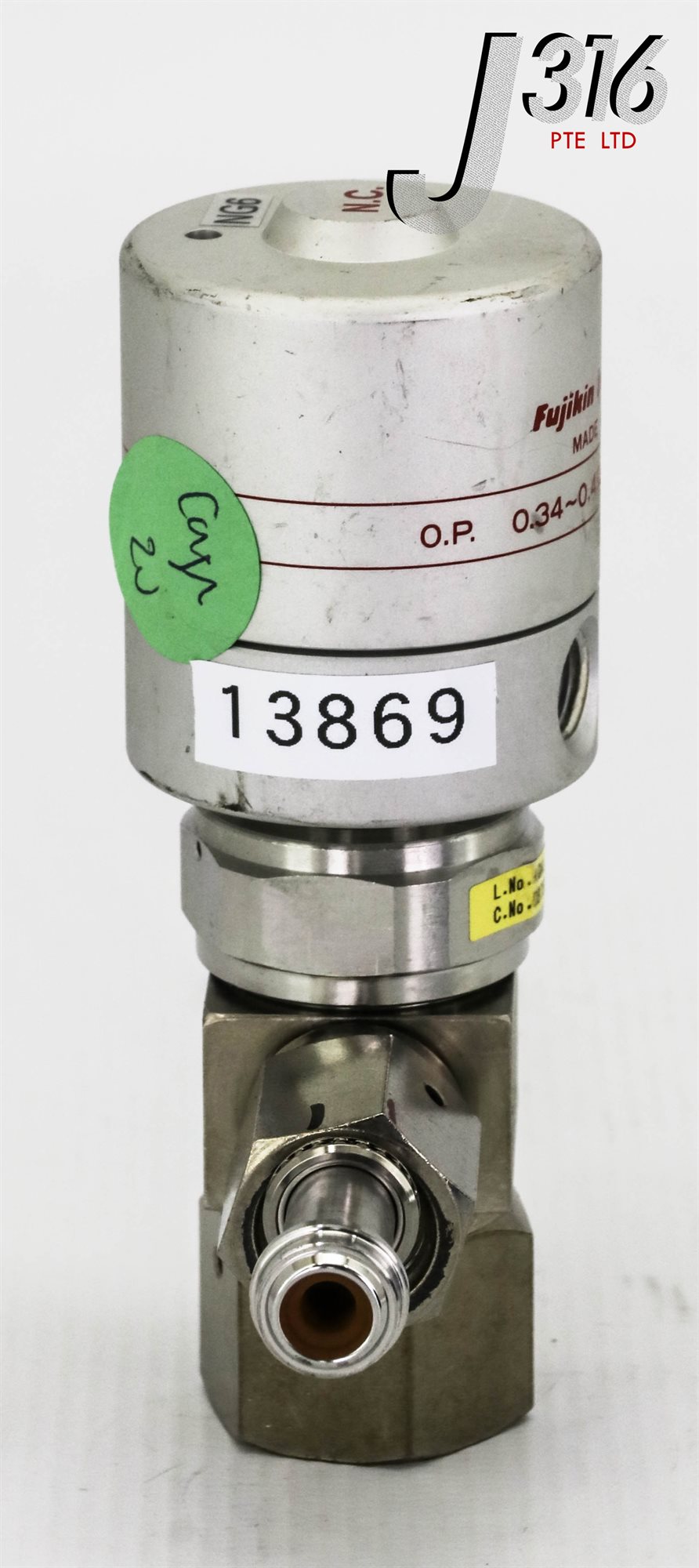 L13869 (LOT OF 30) FUJIKIN DIAPHRAGM VALVE, TYPE N.C., O.P. 0.34